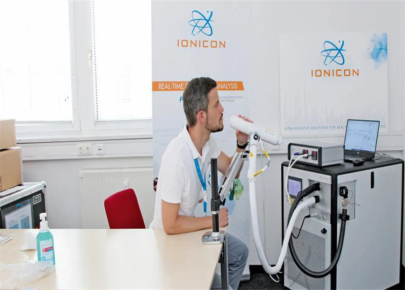 工(gōng)業(yè)控制(zhì)技(jì)術(shù)在痕量氣體(tǐ)分(fēn)析中的(de)應用(yòng)